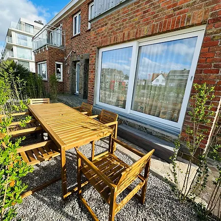 Vergeet Mij Niet - Aan Zee