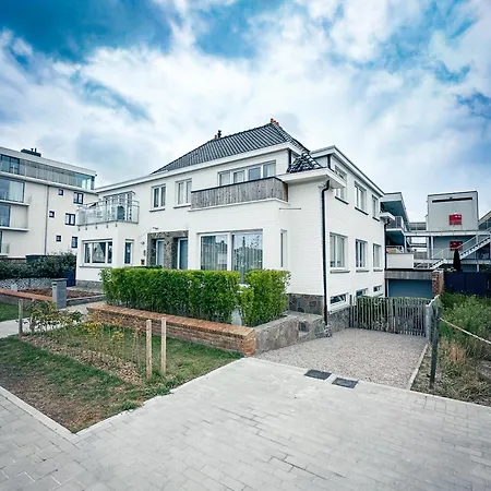 Feriehus Vergeet Mij Niet - Aan Zee *